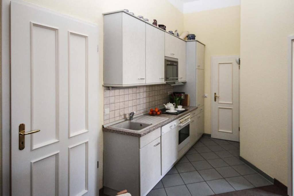 Kuehlungsborn Ferienwohnung Sonnenresidenz คูล็องสบอร์น ภายนอก รูปภาพ